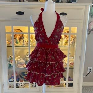 Vintage retro 100% cotton halter top ruffled tie top full apron.